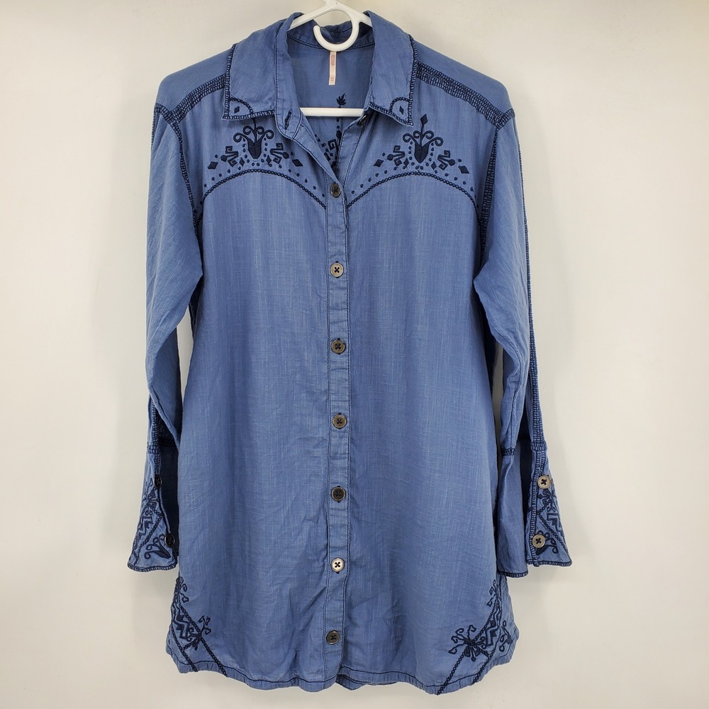 Free People Blue Embroidered Button Down Tunic Bell Sleeve Shirt XS Boho Western